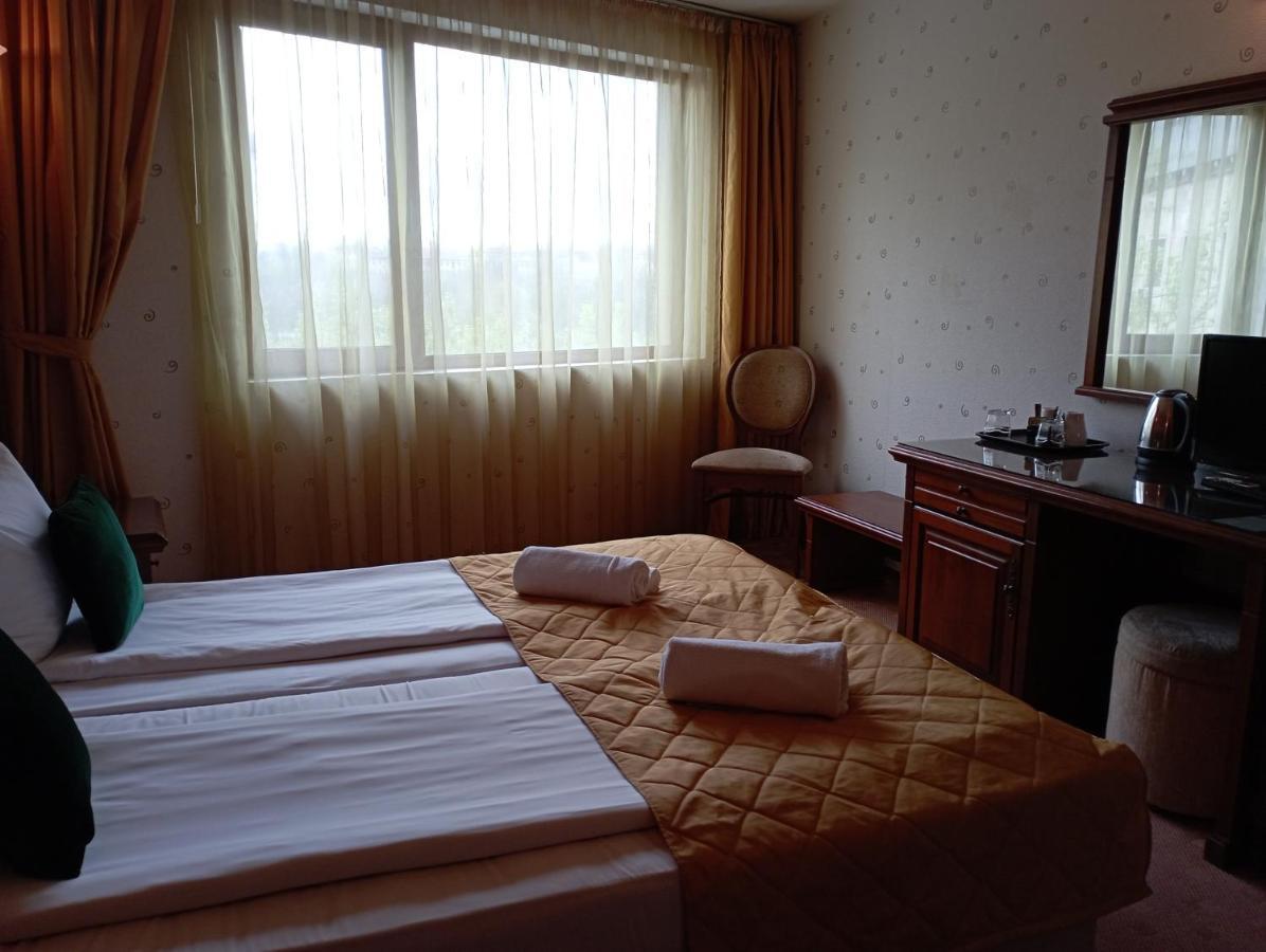 Hotel Bolyari Veliko Tarnovo Eksteriør billede