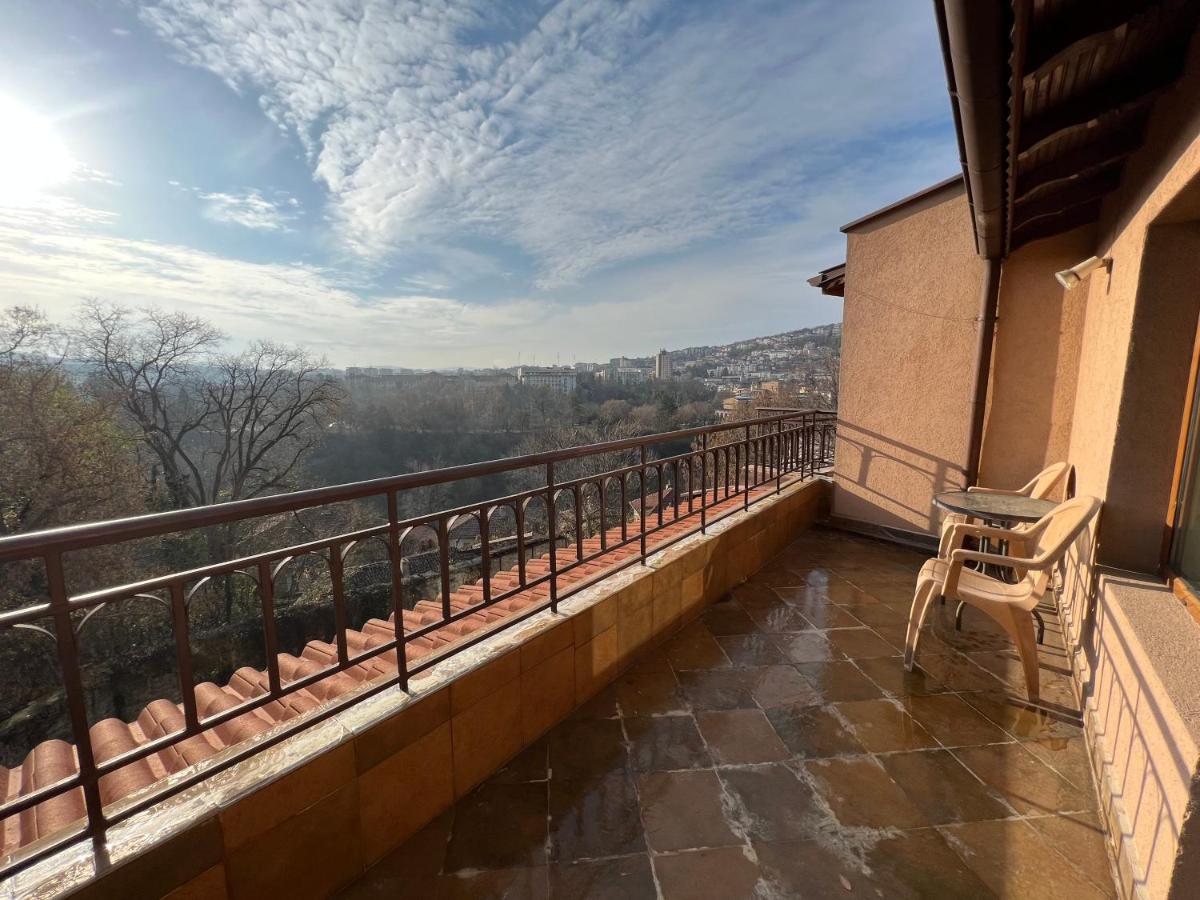 Hotel Bolyari Veliko Tarnovo Eksteriør billede