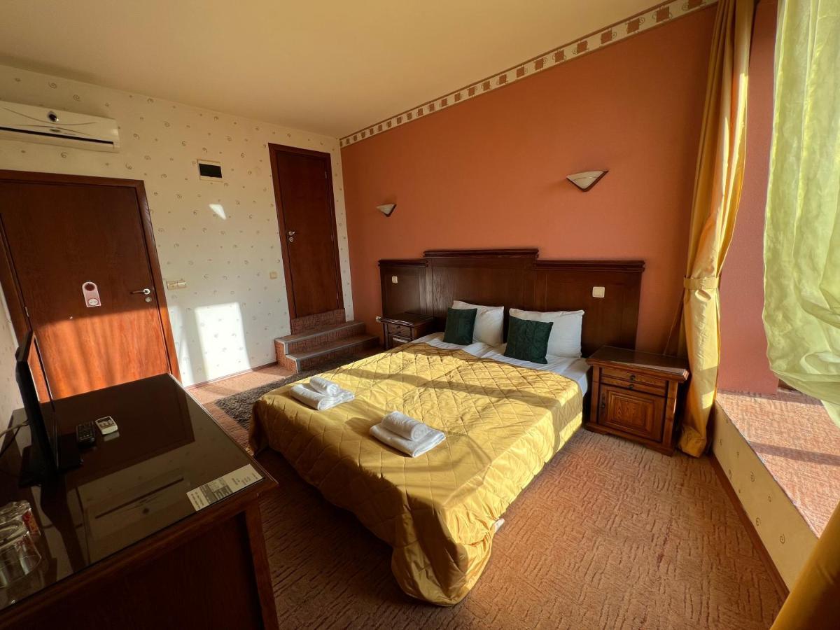 Hotel Bolyari Veliko Tarnovo Eksteriør billede