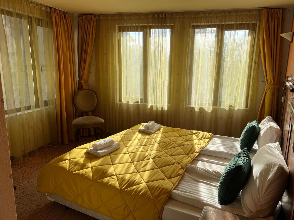 Hotel Bolyari Veliko Tarnovo Eksteriør billede