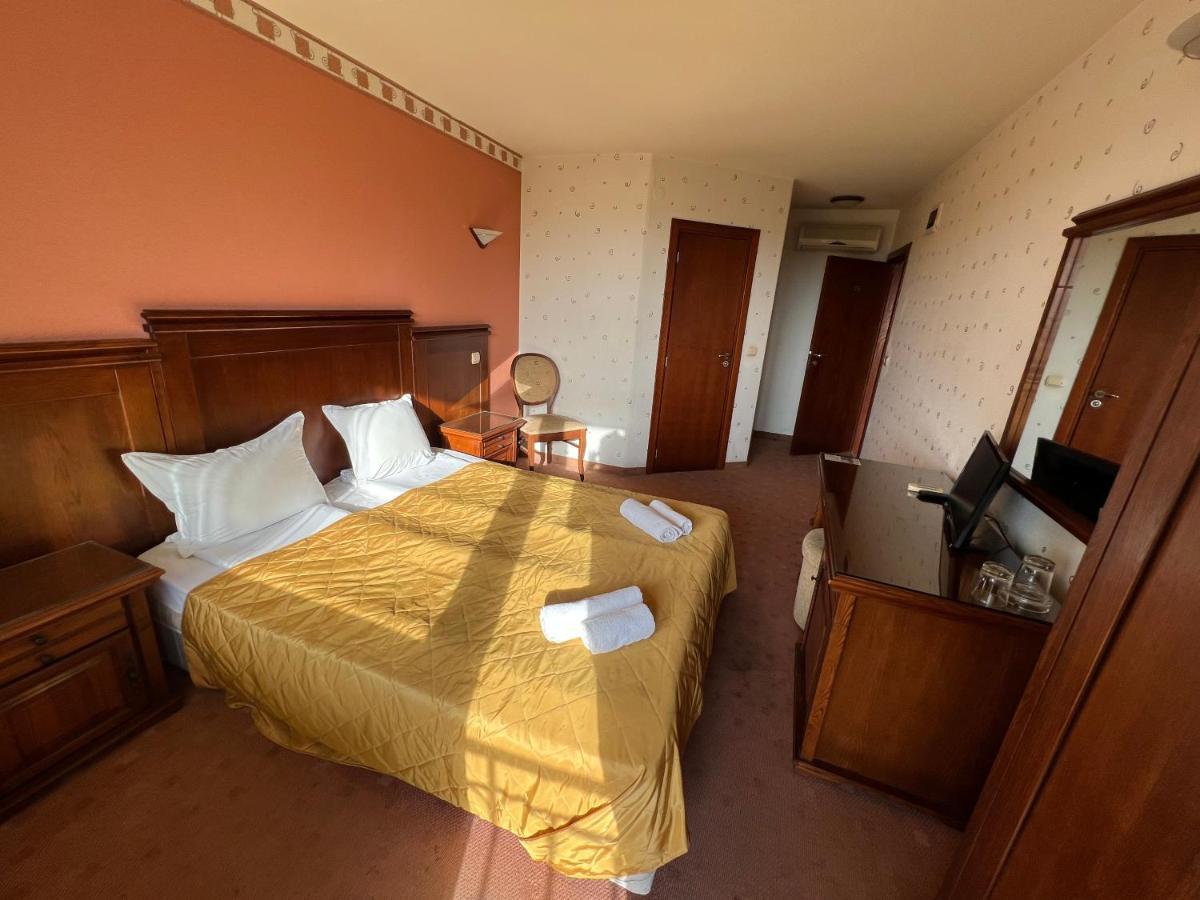 Hotel Bolyari Veliko Tarnovo Eksteriør billede