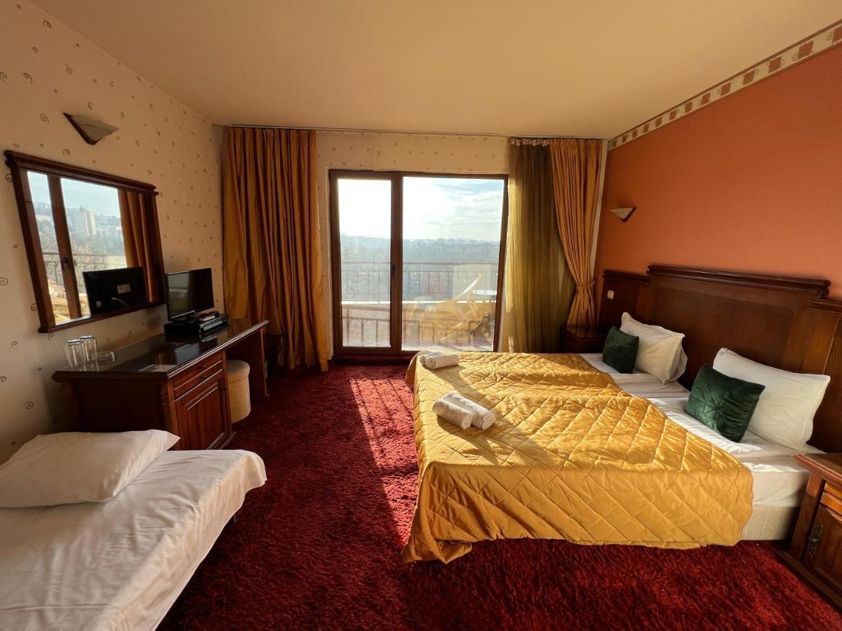 Hotel Bolyari Veliko Tarnovo Eksteriør billede
