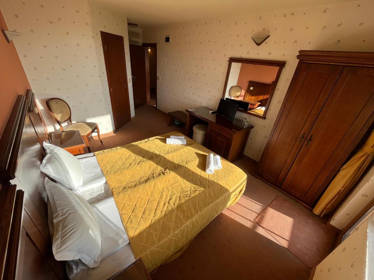 Hotel Bolyari Veliko Tarnovo Eksteriør billede