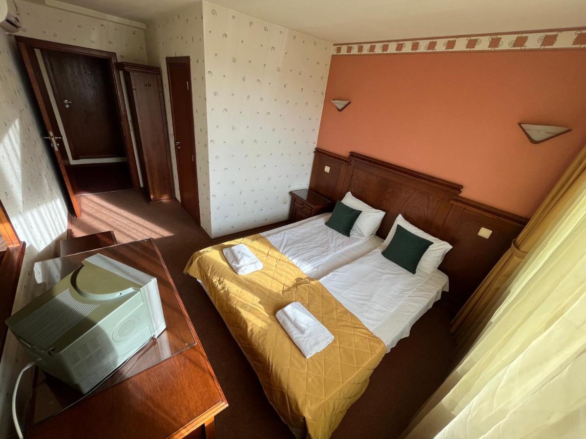 Hotel Bolyari Veliko Tarnovo Eksteriør billede