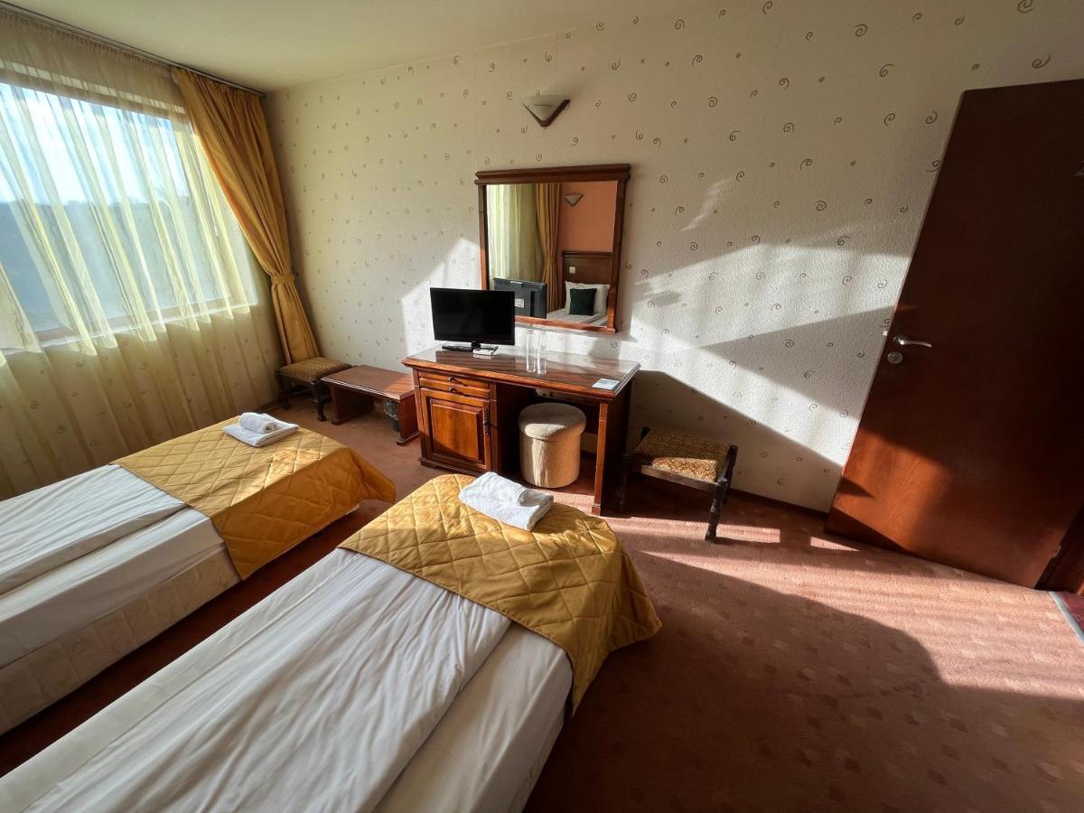 Hotel Bolyari Veliko Tarnovo Eksteriør billede